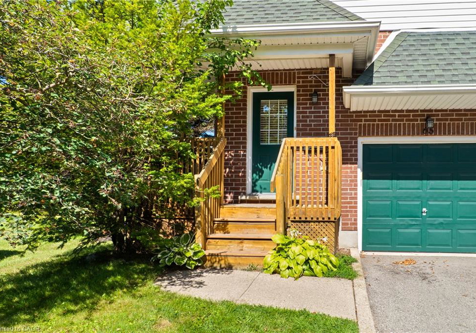 42-green-valley-drive-kitchener-ontario-40856840