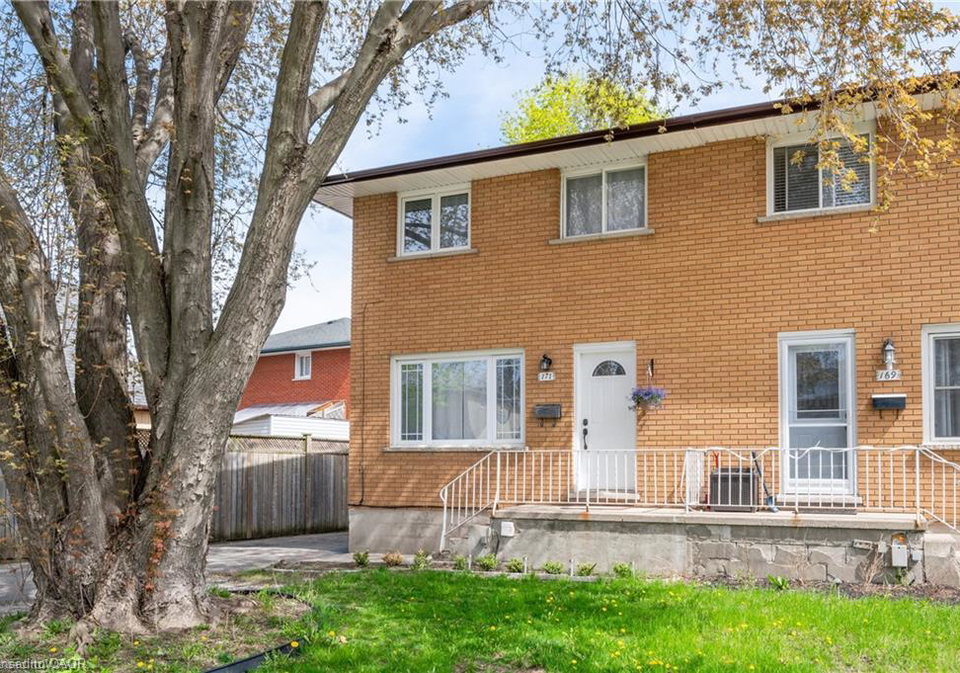 171-kinzie-avenue-kitchener-ontario-40856847