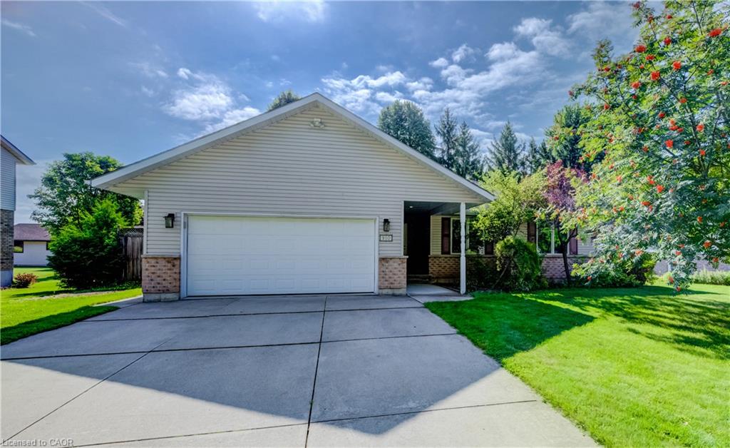 910-walton-avenue-n-listowel-ontario-40856850