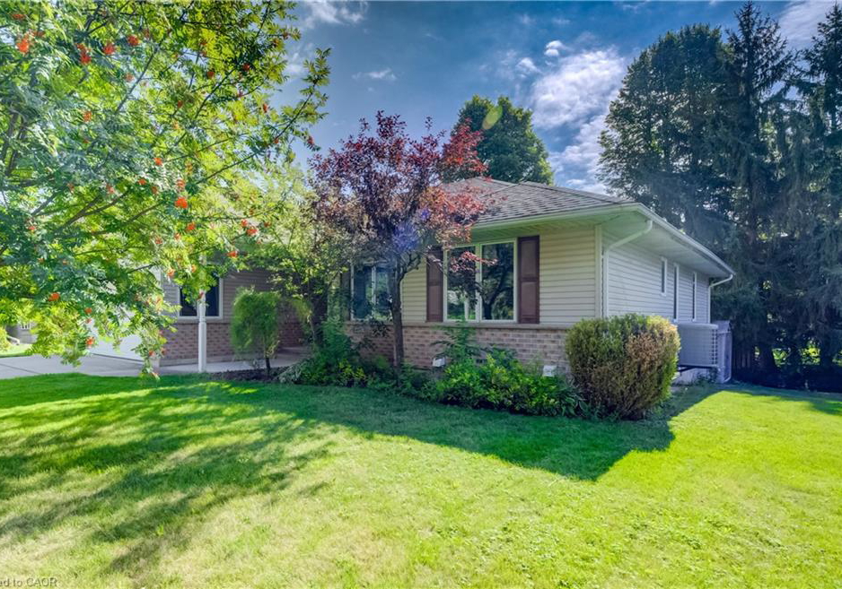 910-walton-avenue-n-listowel-ontario-40856850