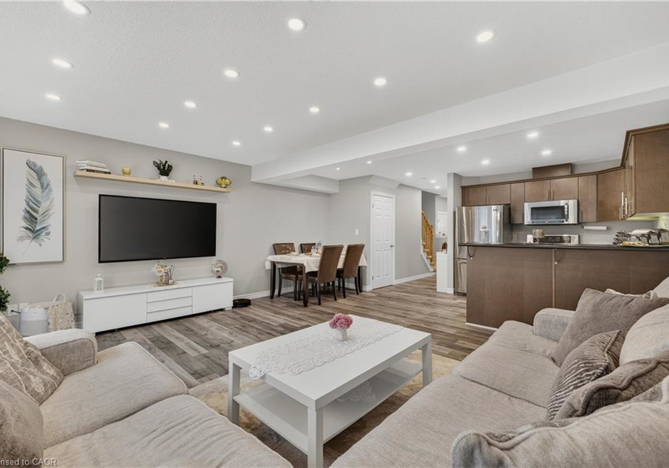 975-strasburg-road-kitchener-ontario-40856861