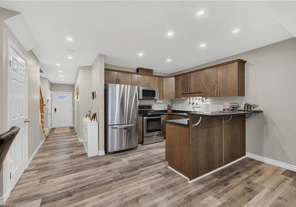 975-strasburg-road-kitchener-ontario-40856861