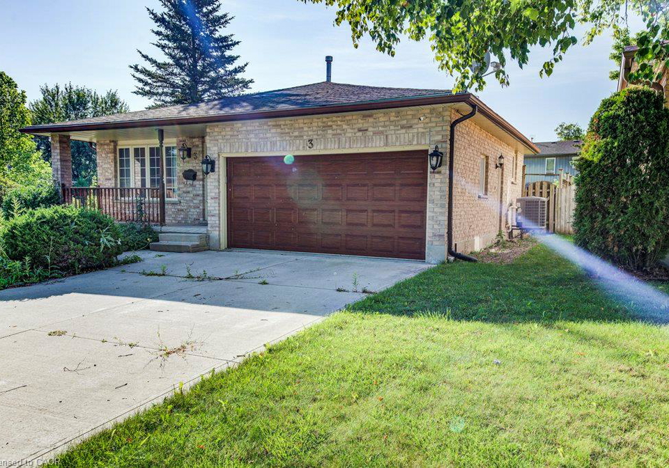 3-cora-drive-kitchener-ontario-40856869
