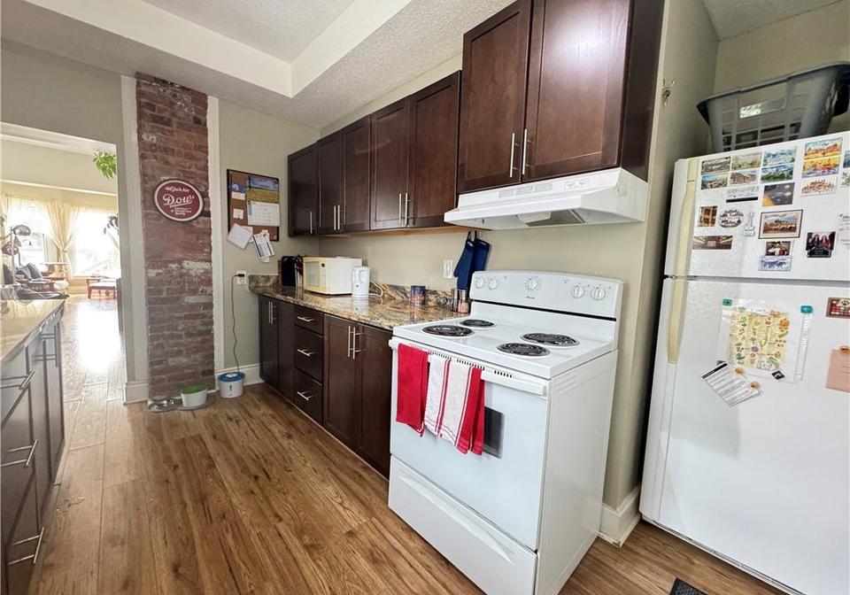 88-queen-street-s-hamilton-ontario-40856871