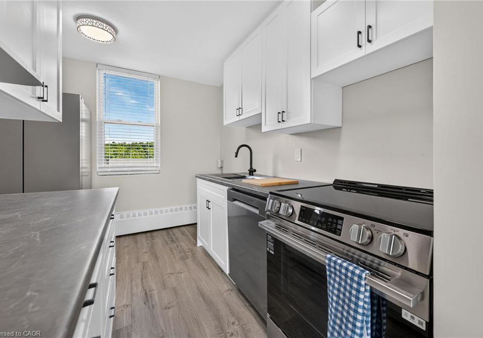 350-quigley-road-hamilton-ontario-40856879