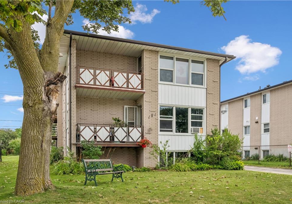 101-secord-avenue-kitchener-ontario-40856887