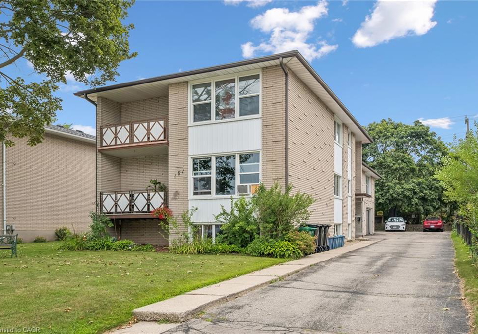 101-secord-avenue-kitchener-ontario-40856887
