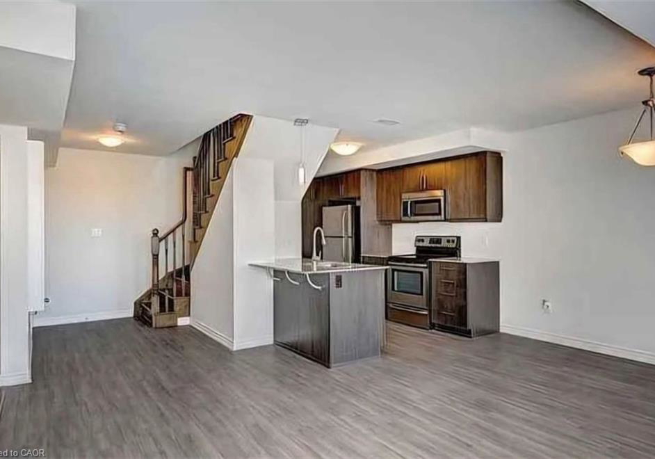 20-daylily-lane-kitchener-ontario-40856897