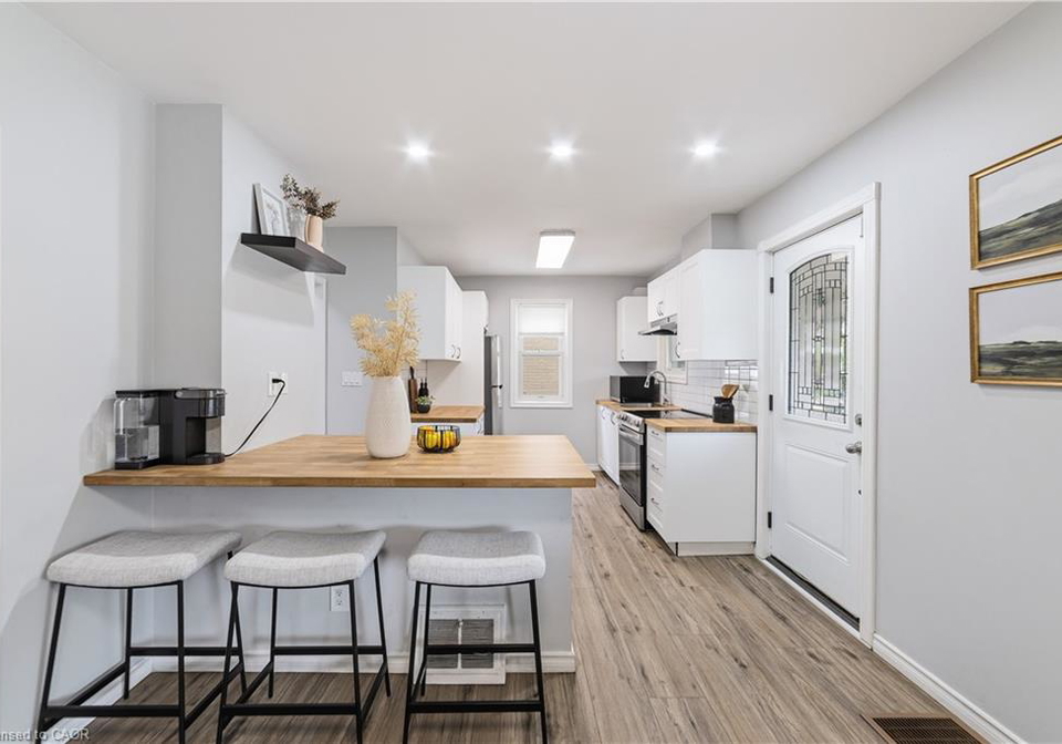 197-east-12th-street-hamilton-ontario-40856899