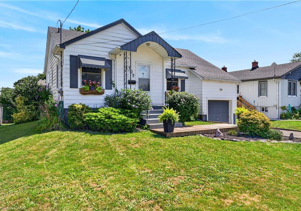 109-linwood-avenue-port-colborne-ontario-40856906