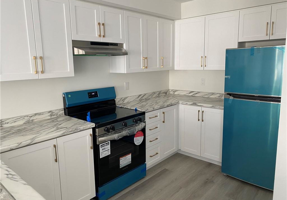 28-dryden-lane-hamilton-ontario-40856944