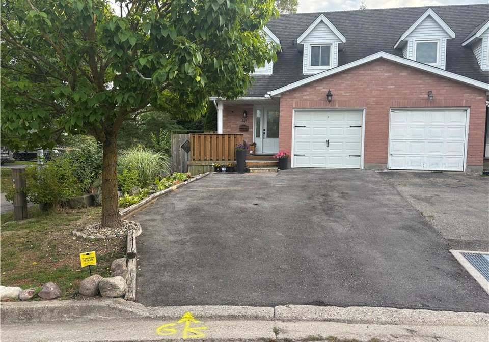 40-caprice-court-kitchener-ontario-40856955