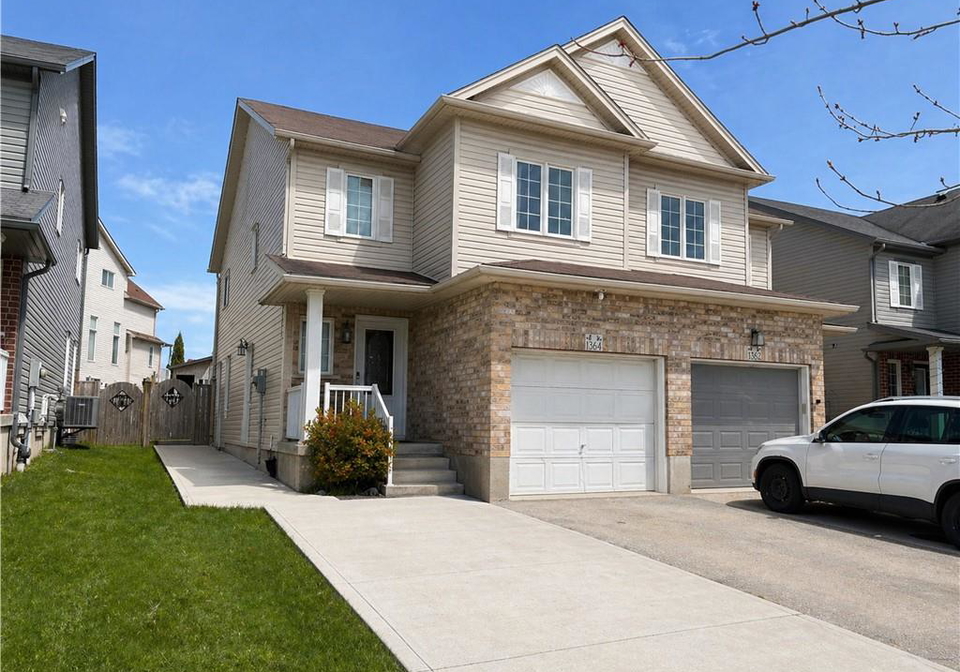 1364-countrystone-drive-kitchener-ontario-40856962