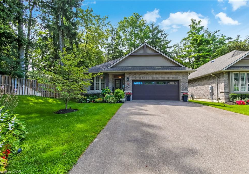 22-sihler-woods-woods-simcoe-ontario-40857002