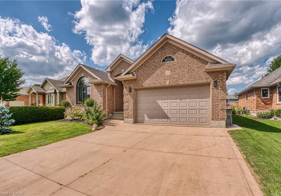 635-riverview-drive-listowel-ontario-40857004