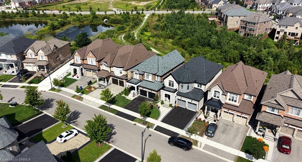 461-parent-place-milton-ontario-40857005
