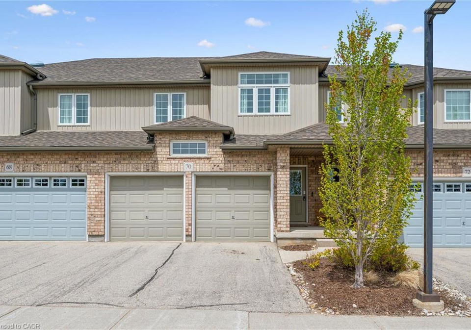 31-townsend-drive-breslau-ontario-40857013