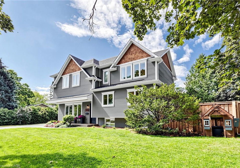 386-cosburn-crescent-burlington-ontario-40857014