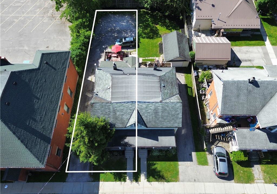 100-stanley-street-simcoe-ontario-40857017