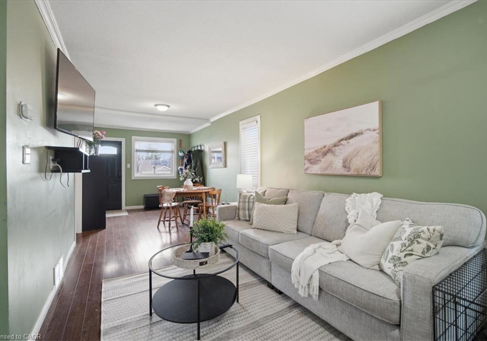 22-delena-avenue-n-hamilton-ontario-40857061