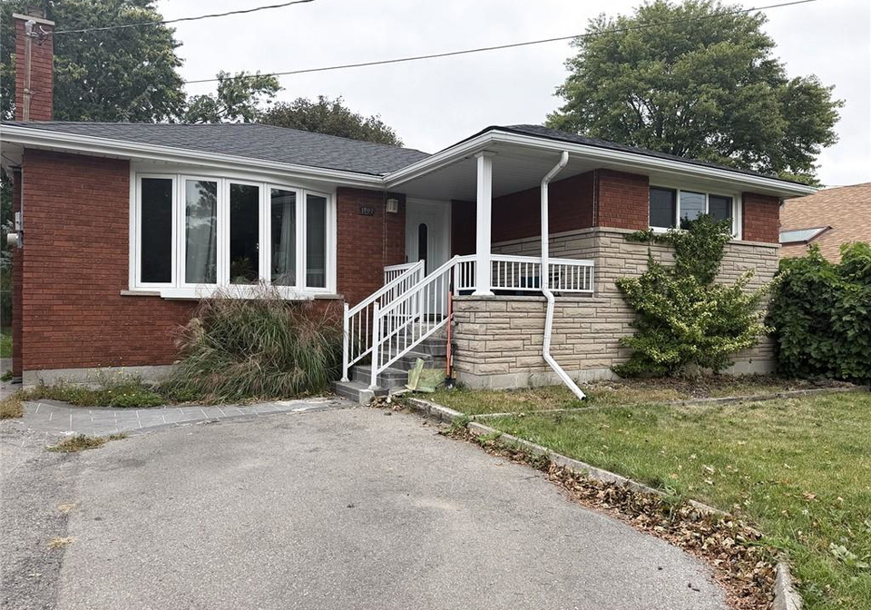 1107-mohawk-road-e-hamilton-ontario-40857078