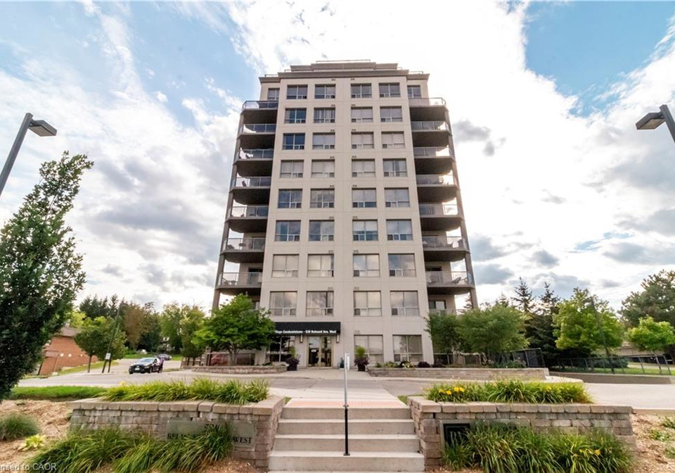539-belmont-avenue-w-kitchener-ontario-40857122