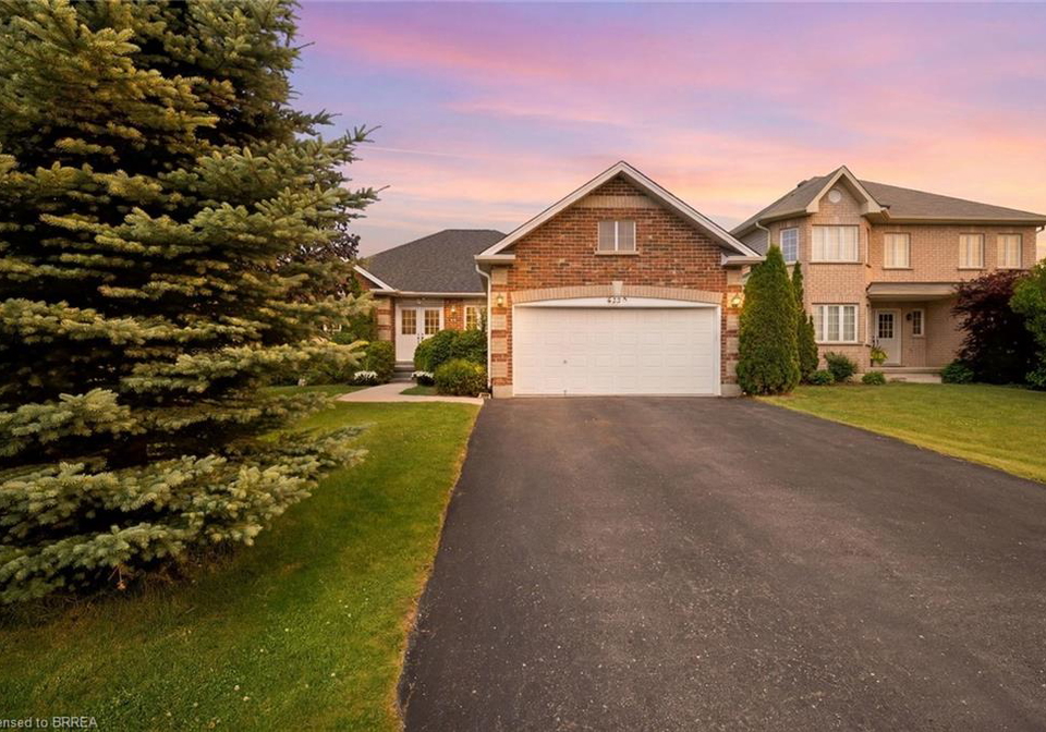 67-delong-drive-norwich-ontario-40857132