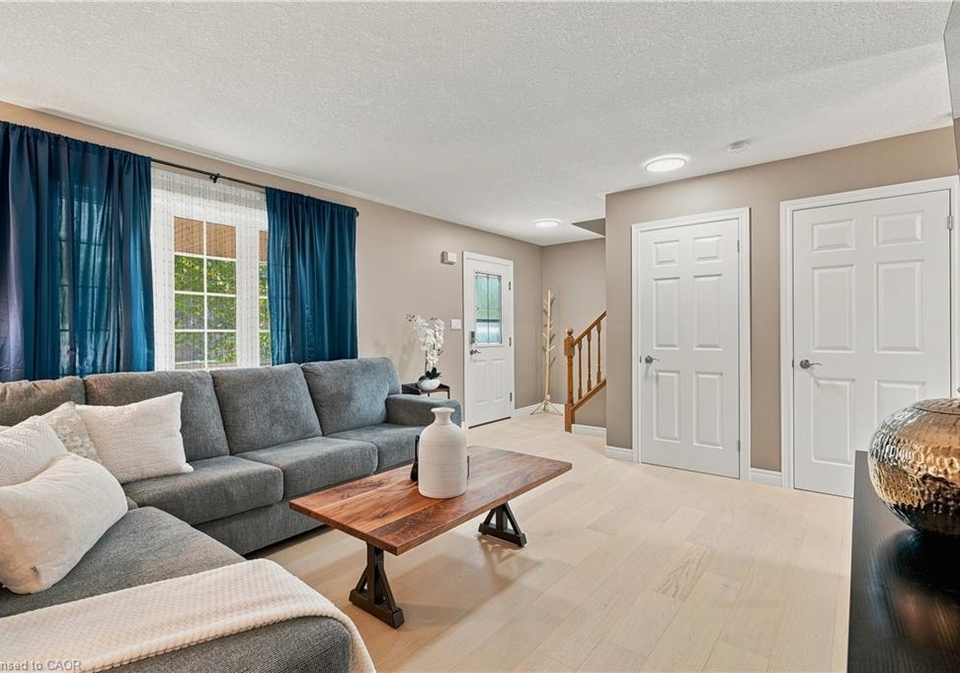 295-john-street-s-stratford-ontario-40857149