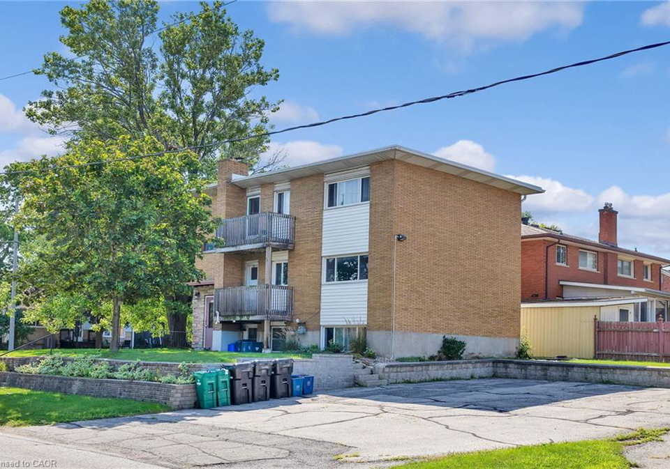 271-prospect-avenue-kitchener-ontario-40857157