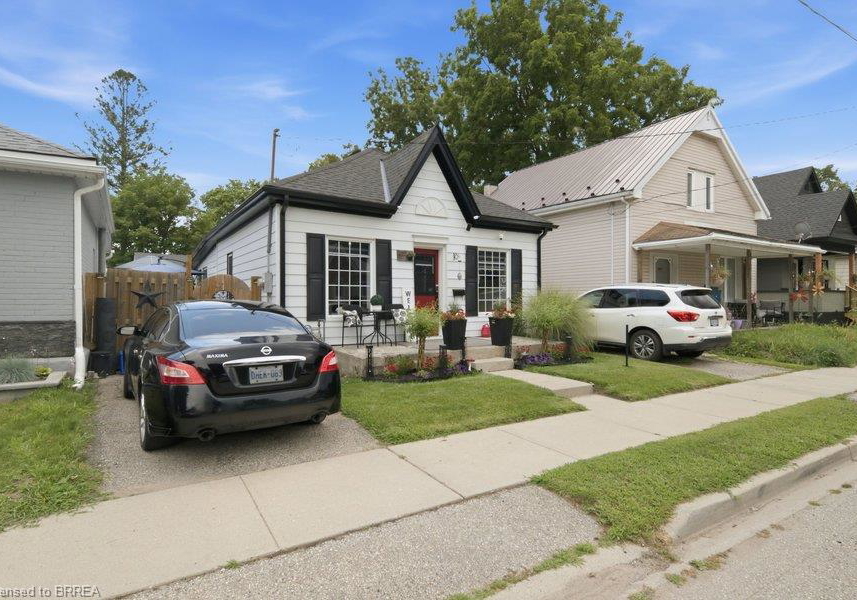 11-esther-street-brantford-ontario-40857259