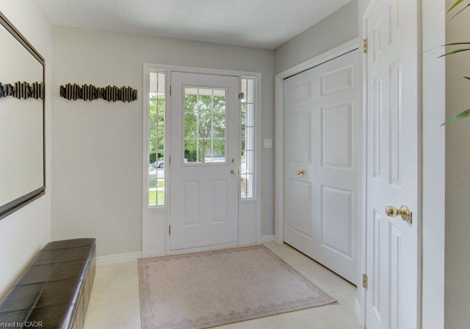 412-tealby-crescent-waterloo-ontario-40857267