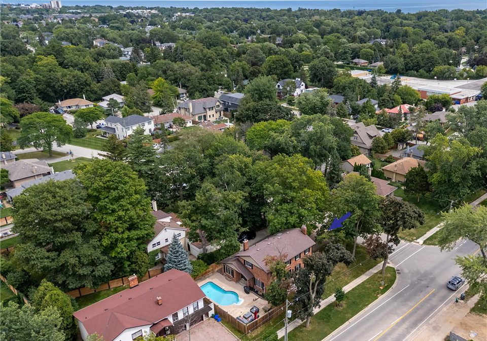 579-fourth-line-oakville-ontario-40857284