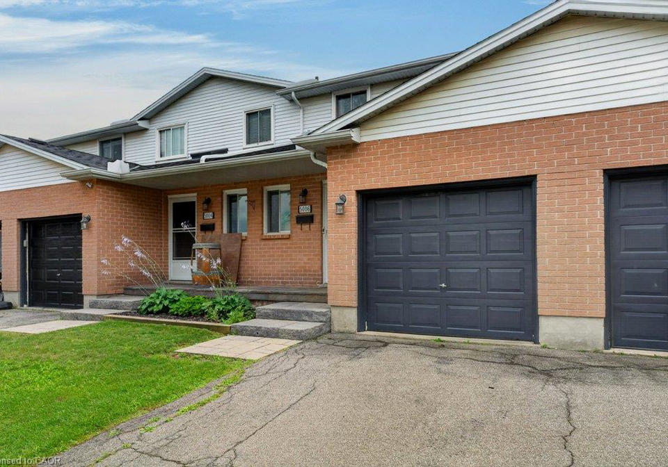 5006-friesen-boulevard-beamsville-ontario-40857285