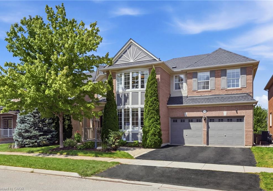 2295-glazebrook-circle-oakville-ontario-40857302