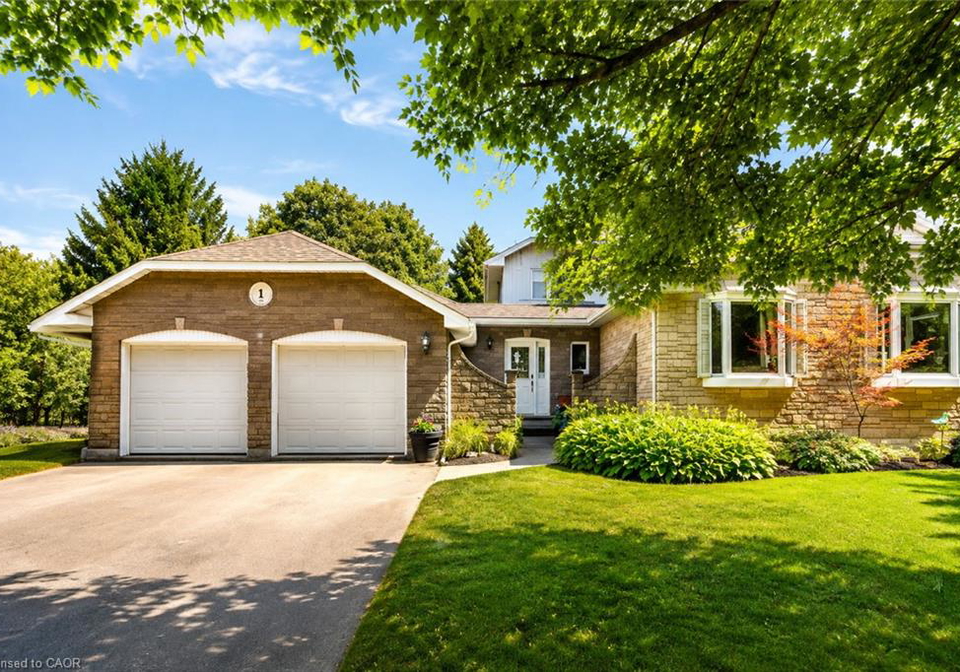 1-danube-drive-heidelberg-ontario-40857345