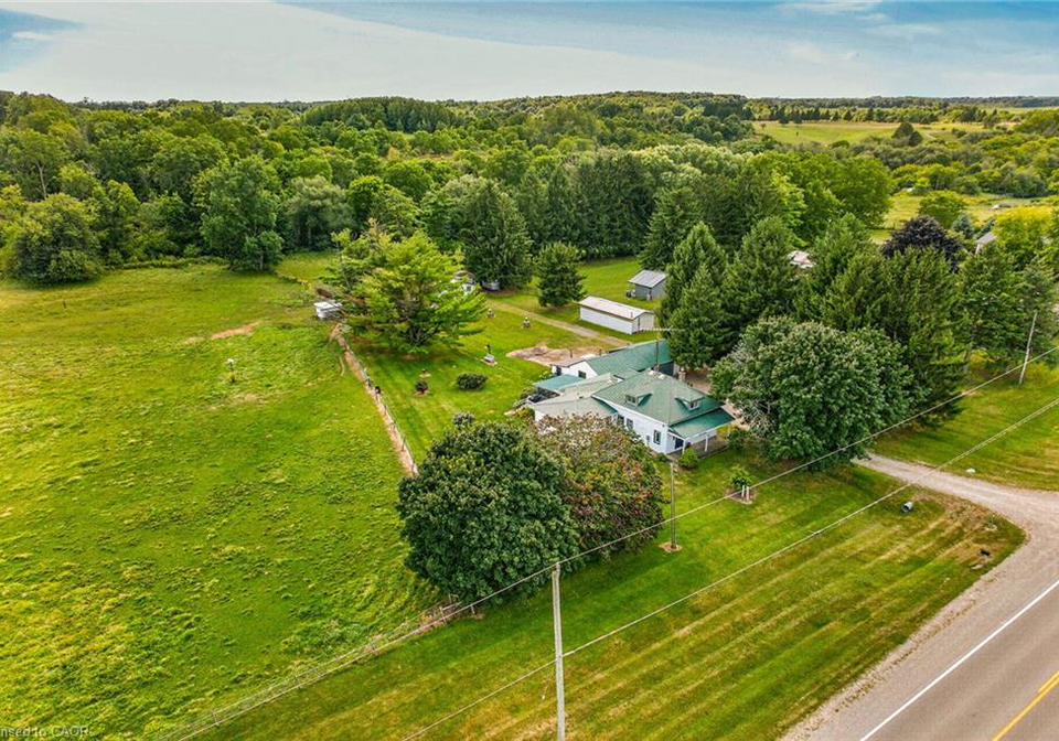 90-governors-road-paris-ontario-40857368