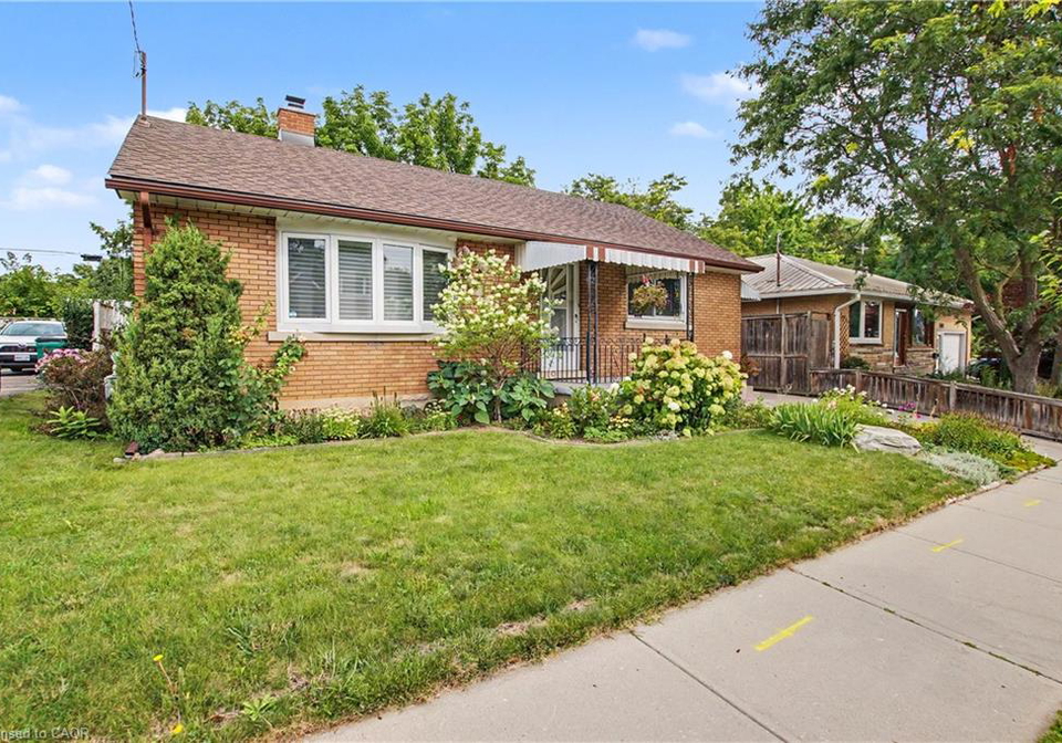 240-guelph-street-kitchener-ontario-40857391