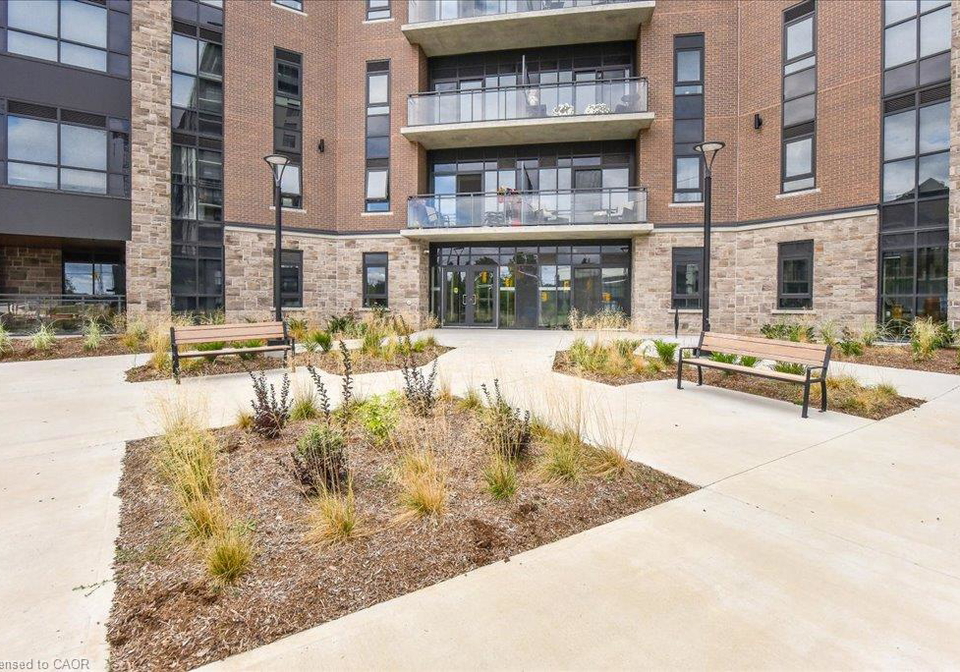 332-gosling-gardens-guelph-ontario-40857402