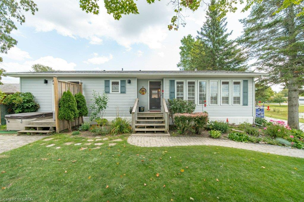 41-trillium-beach-drive-puslinch-ontario-40857404