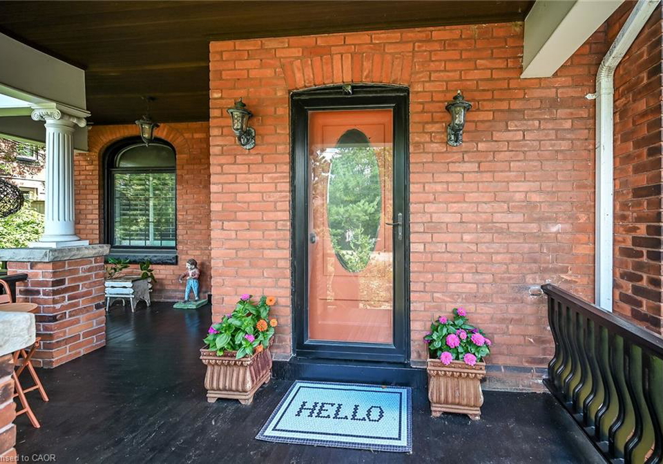 2074-governors-road-ancaster-ontario-40857405