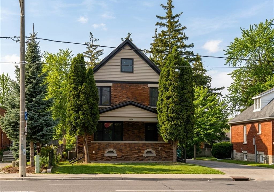 1434-king-street-e-cambridge-ontario-40857409