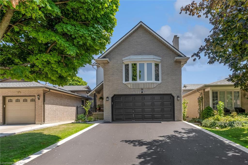 19-millpond-place-hamilton-ontario-40857413