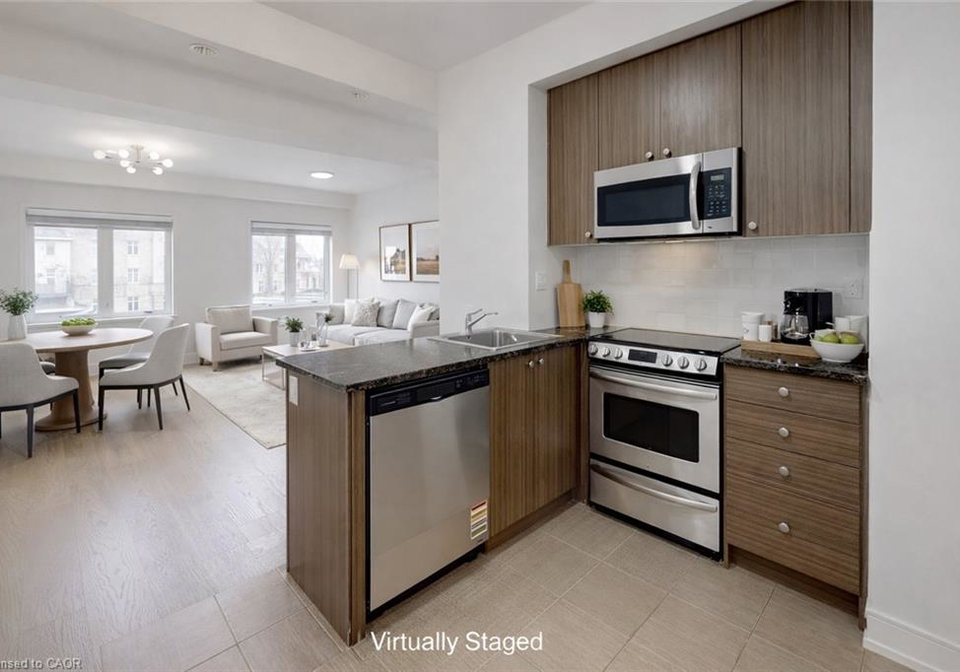 19-coneflower-crescent-north-york-ontario-40857419