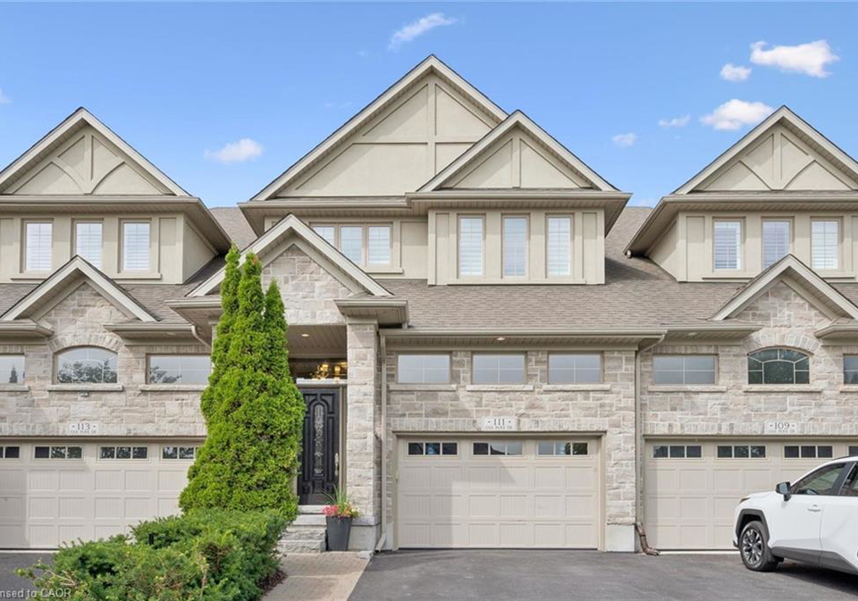 111-oak-park-drive-waterloo-ontario-40857446