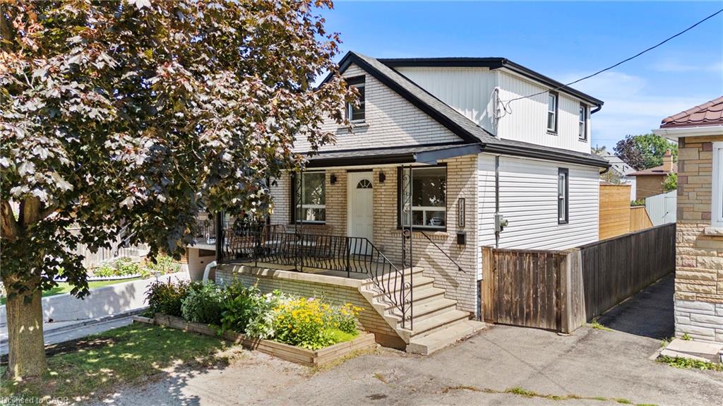 15-glassco-avenue-s-hamilton-ontario-40857472
