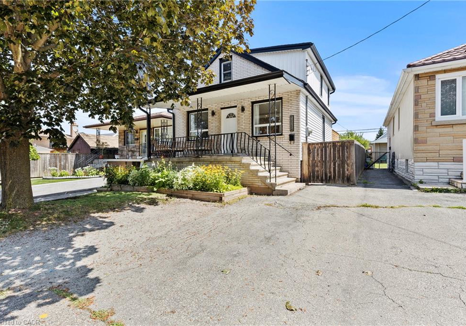 15-glassco-avenue-s-hamilton-ontario-40857472