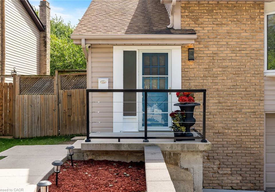 2727-bucklepost-crescent-meadowvale-ontario-40857487