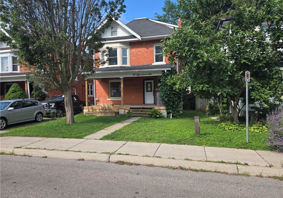 40-lynnwood-avenue-simcoe-ontario-40857489