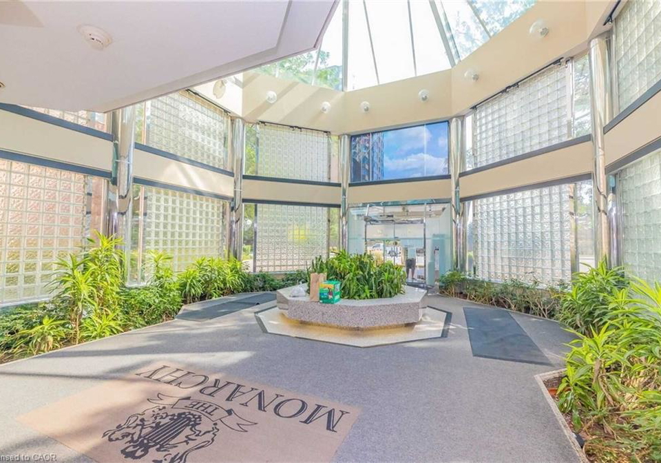 325-webb-drive-mississauga-ontario-40857491
