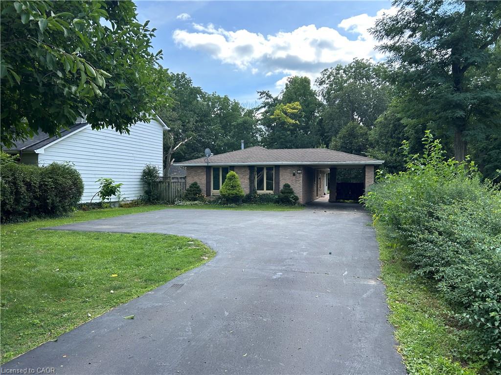 90-queensway-e-simcoe-ontario-40857511